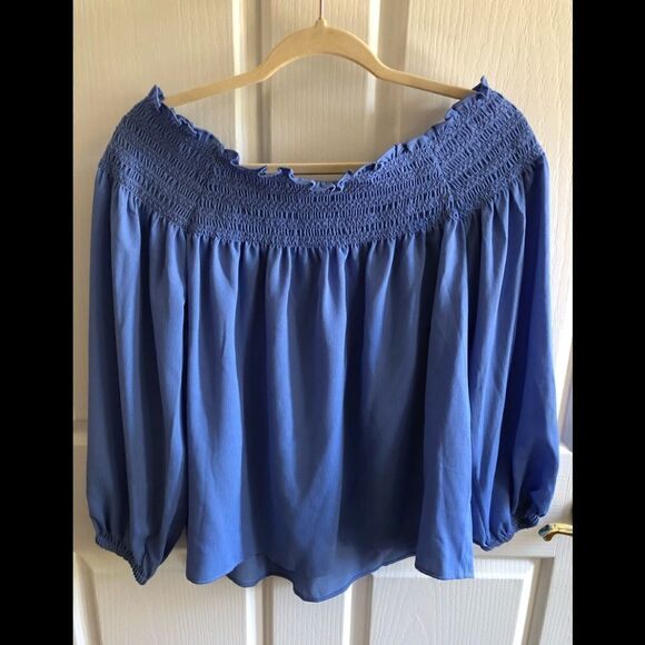 Ann Taylor Blouse smocked off the shoulder blouse - Picture 2 of 4